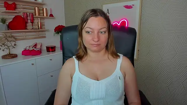 angelaSamt online show from 06/12/26, 05:38