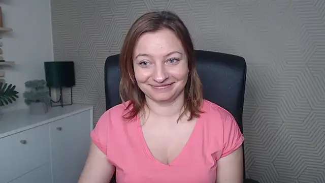 angelaSamt online show from 11/26/25, 06:57