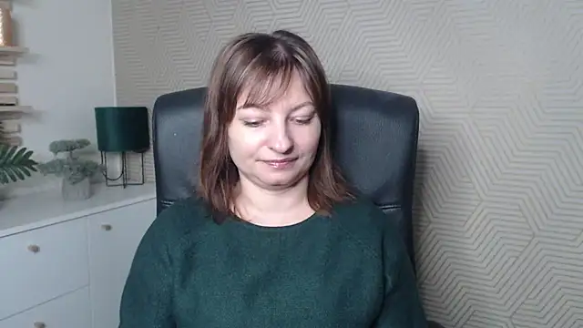 angelaSamt online show from 01/13/26, 06:39