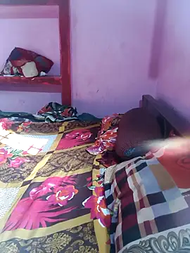 posewith online show from 02/03/26, 08:30