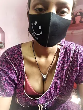 posewith online show from 02/22/26, 07:44