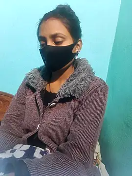 posewith online show from 02/02/26, 07:24