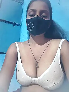 posewith online show from 09/22/25, 08:48