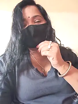 Alina-khan online show from 10/28/25, 10:14