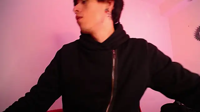 Anhonymus  online show from 12/16/25, 04:28