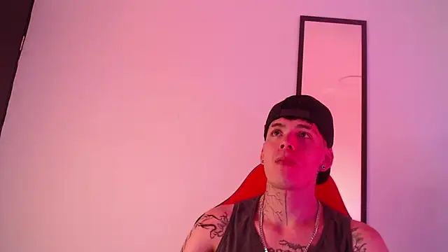 Anhonymus  online show from 09/14/25, 04:13