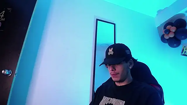 Anhonymus  online show from 10/15/25, 03:38