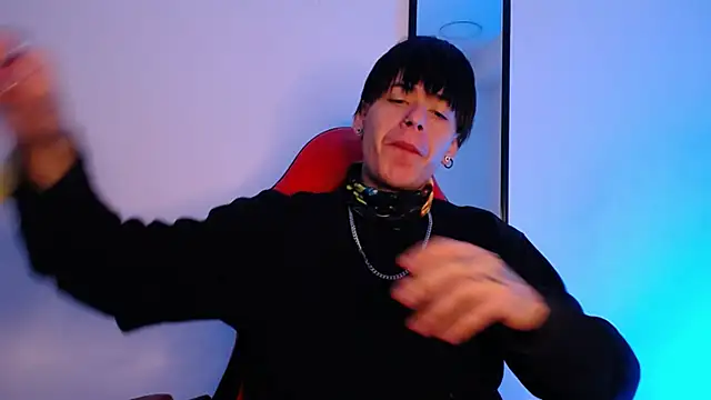 Anhonymus  online show from 11/12/25, 04:16