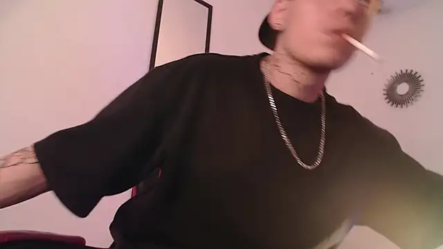 Anhonymus  online show from 09/29/25, 04:12