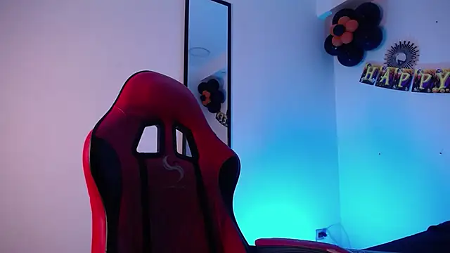 Anhonymus  online show from 10/14/25, 04:02