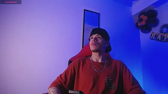 Anhonymus  online show from 10/13/25, 03:41