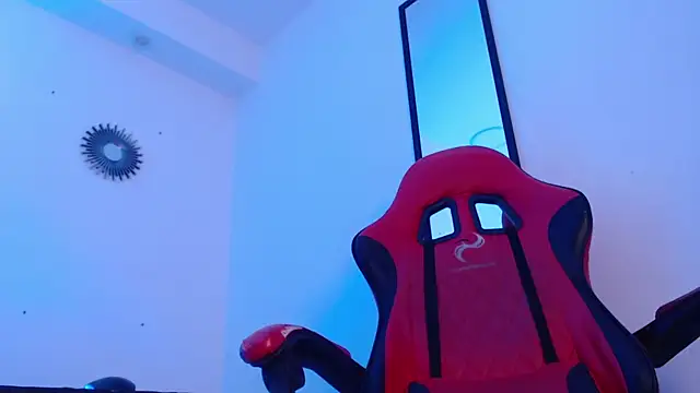 Anhonymus  online show from 09/27/25, 04:13