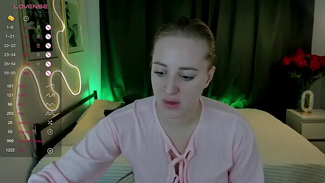 Alice Cire online show from 11/22/25, 03:00