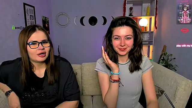 kitniss dreamy online show from 04/22/26, 07:20