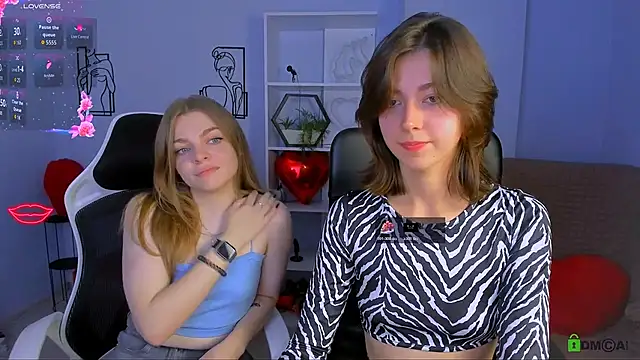kitniss dreamy online show from 10/17/25, 07:48