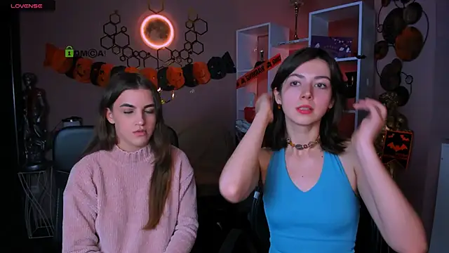 kitniss dreamy online show from 10/27/25, 01:23