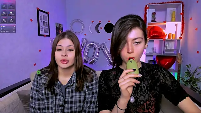 kitniss dreamy online show from 02/18/26, 08:27