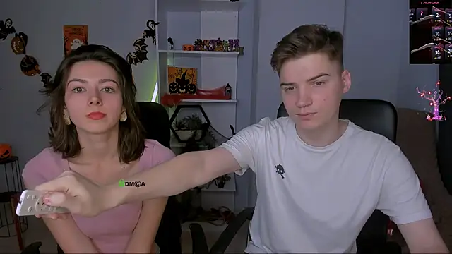 kitniss dreamy online show from 10/29/25, 08:19