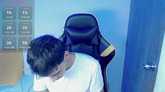 Snapshot of yankees_ chatting on 09/14/25, 04:02 yankees online show from 09/14/25, 04:02