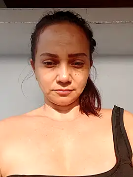 Snapshot of Amanda39 chatting on 02/15/26, 12:59 Amanda39 online show from 02/15/26, 12:59