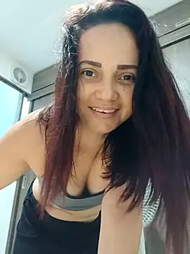 Snapshot of Amanda39 chatting on 02/21/26, 02:30 Amanda39 online show from 02/21/26, 02:30