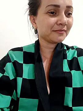 Snapshot of Amanda39 chatting on 01/08/26, 04:29 Amanda39 online show from 01/08/26, 04:29