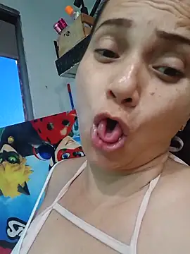 Snapshot of Amanda39 chatting on 06/19/26, 11:42 Amanda39 online show from 06/19/26, 11:42