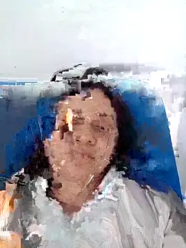 Snapshot of Amanda39 chatting on 02/05/26, 12:34 Amanda39 online show from 02/05/26, 12:34