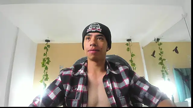 Muscle Scott online show from 10/21/25, 12:26