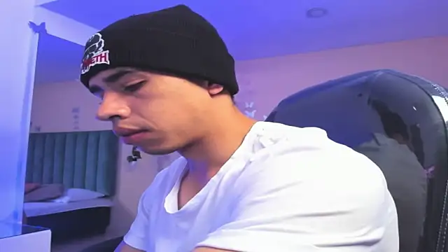 Muscle Scott online show from 11/28/25, 12:38