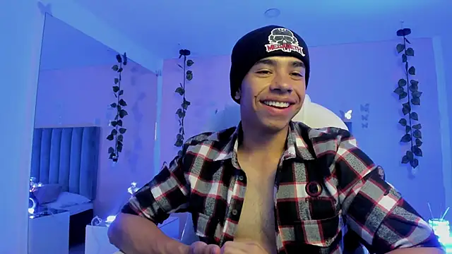 Muscle Scott online show from 11/03/25, 12:31