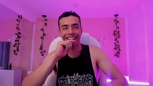 Muscle Scott online show from 11/02/25, 01:27