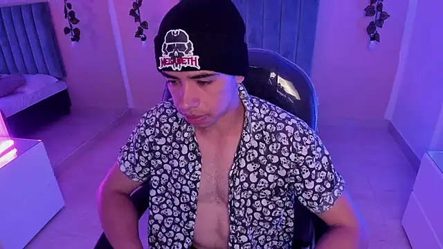 Muscle Scott online show from 11/17/25, 12:31