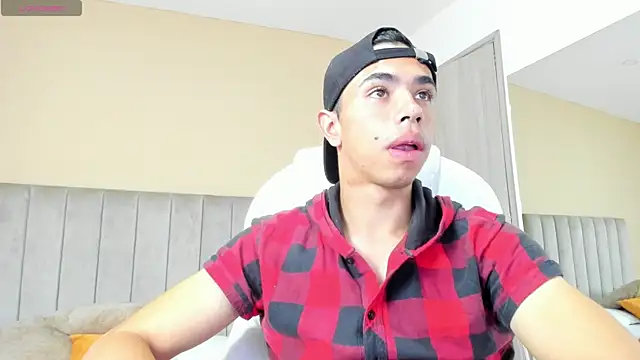 Muscle Scott online show from 09/13/25, 12:49