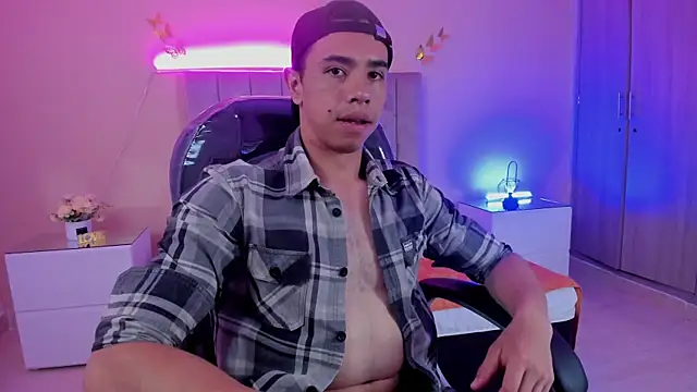 Muscle Scott online show from 11/13/25, 12:53