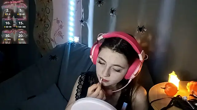 Sophiecuttie online show from 10/31/25, 05:42