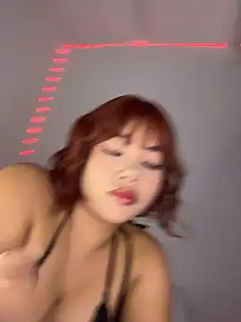 Dakota-Lona online show from 03/28/26, 10:11