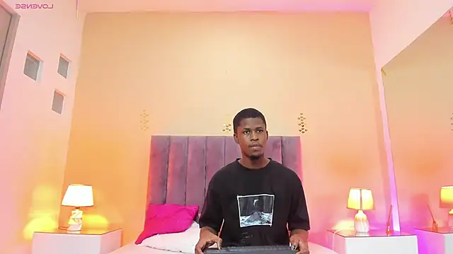 Kiaraa y Her Crazy online show from 03/07/26, 03:57