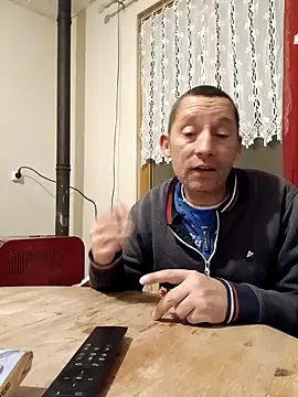 frederic198 online show from 10/27/25, 08:32