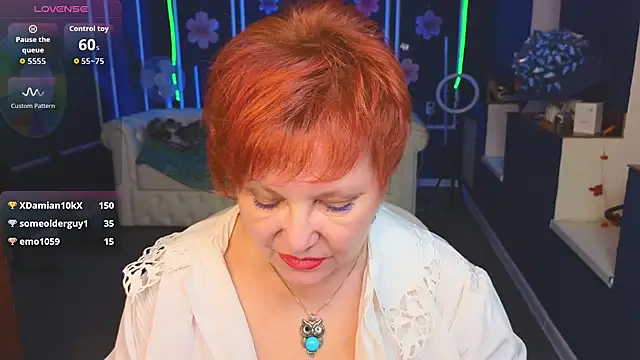 Kira Kenett online show from 12/02/25, 07:04