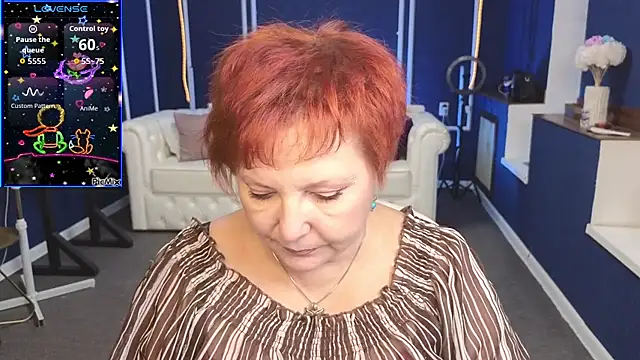 Snapshot of Kira_Kenett chatting on 09/14/25, 11:10 Kira Kenett online show from 09/14/25, 11:10