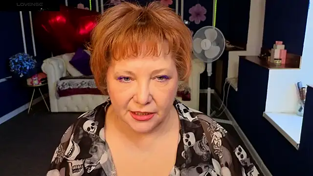 Kira Kenett online show from 05/29/26, 06:08