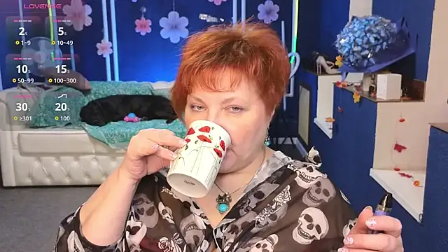 Kira Kenett online show from 11/29/25, 12:38