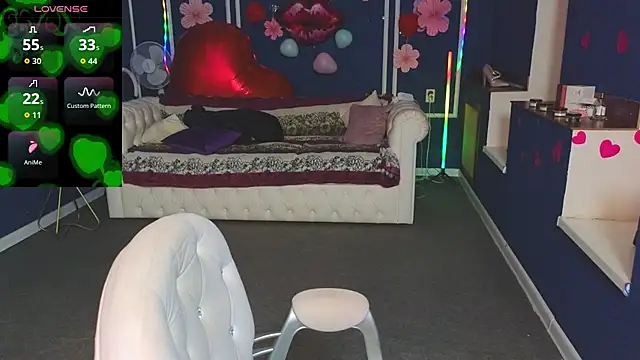 Kira Kenett online show from 02/21/26, 05:37