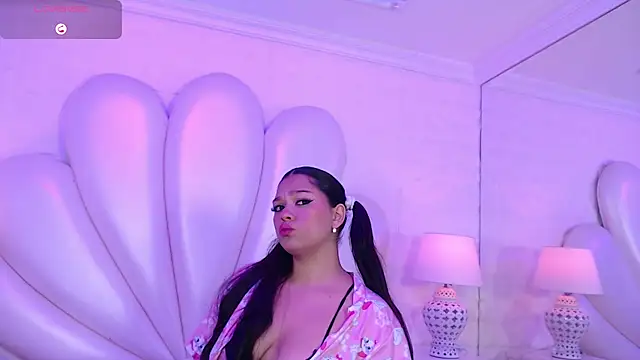 HatsaJones online show from 09/27/25, 03:56