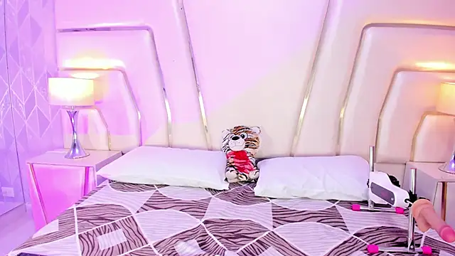 HatsaJones online show from 03/01/26, 04:23