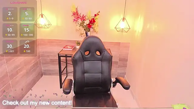 HatsaJones online show from 11/25/25, 03:51