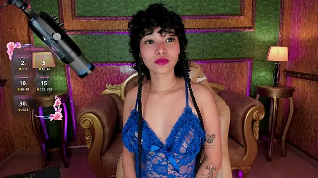 DaniCollinn  online show from 10/01/25, 08:57