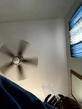 Snapshot of dmmeformerch chatting on 03/04/26, 03:20 dmmeformerch online show from 03/04/26, 03:20