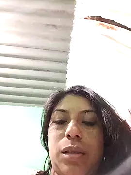Snapshot of AnggelicaSwan21 chatting on 09/14/25, 01:50 AnggelicaSwan21 online show from 09/14/25, 01:50